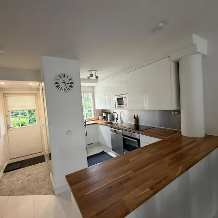 Soukka Seaside, Modern Townhouse With Private Sauna & Bbq
